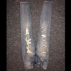 High waisted super stretchy jeans